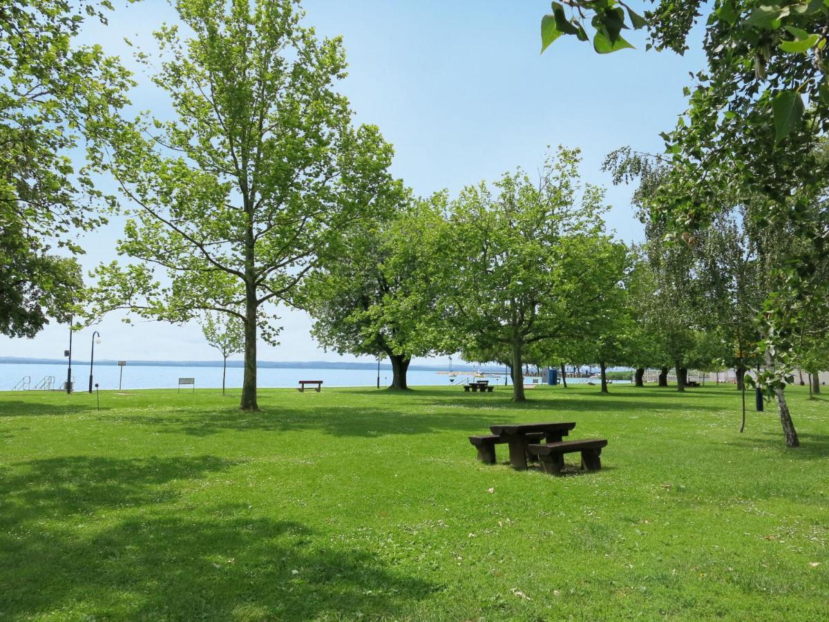 Holiday Home Balatontourist Fuered-1 By Interhome Balatonfüred Exteriör bild