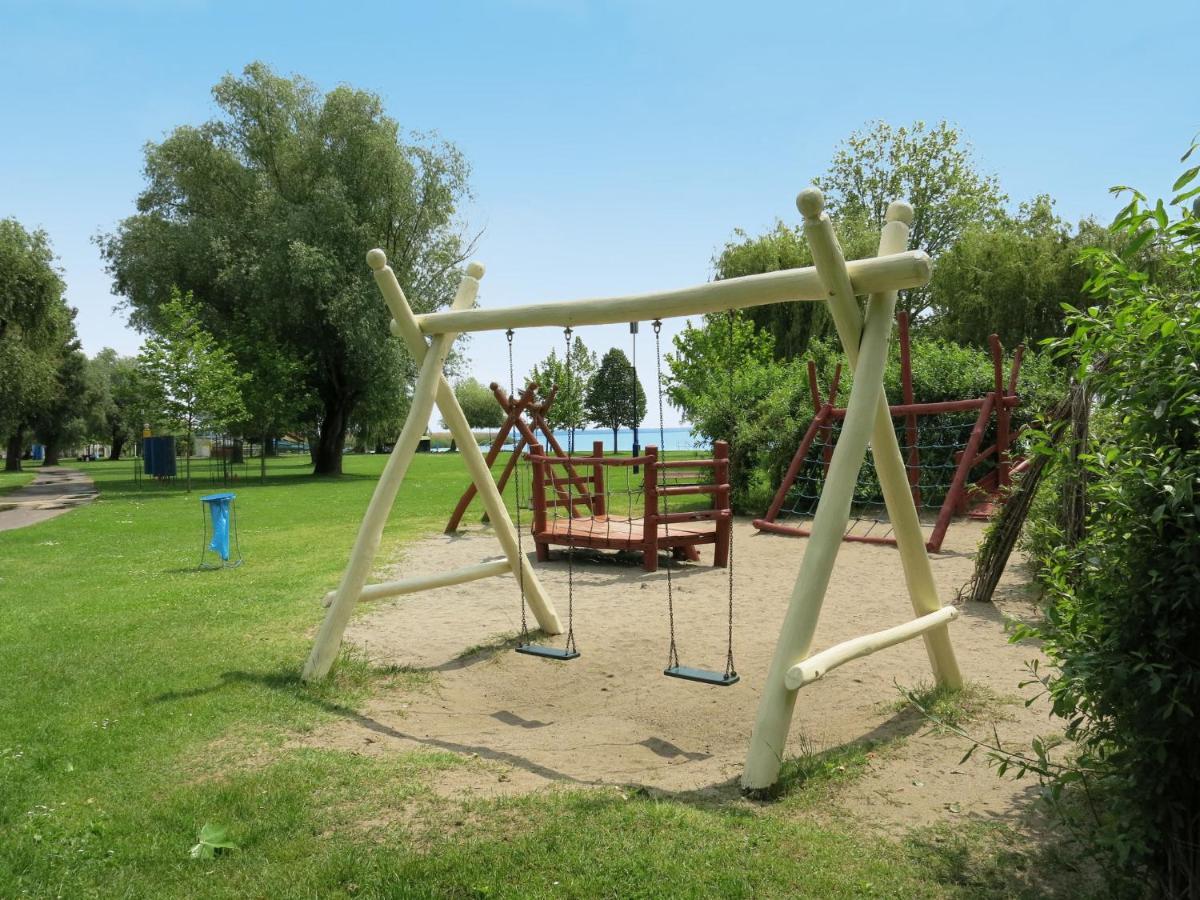 Holiday Home Balatontourist Fuered-1 By Interhome Balatonfüred Exteriör bild
